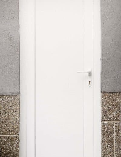 Portes d’entrée, chantier Winfox 8