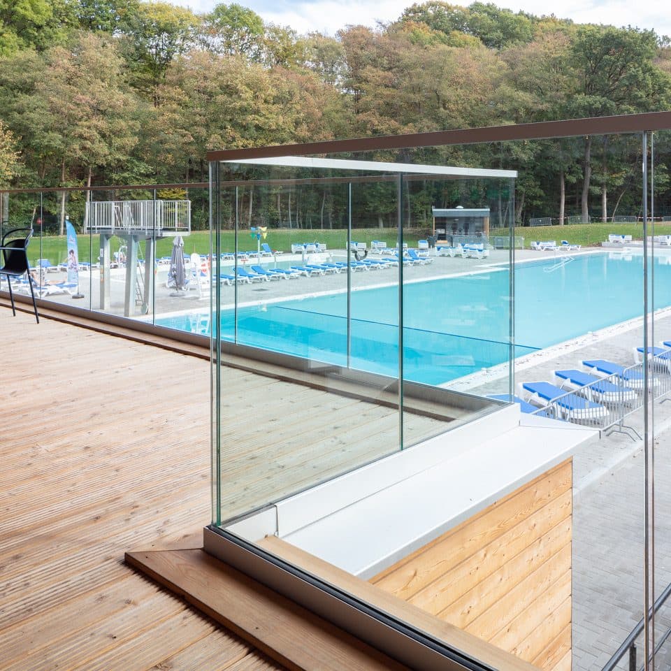 Clôture de piscine en verre Belgo Glass
