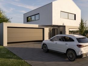 Zeitgenössisches Haus mit Doppelgarage und Hörmann-Toren